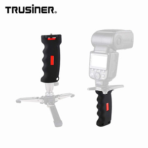 Professional Direct Custom Logo <span class=keywords><strong>Camera</strong></span> Handle Hand Grip With 1/4" Screw For Iphone Slr Dslr Dc <span class=keywords><strong>Camera</strong></span> - Product Image 4