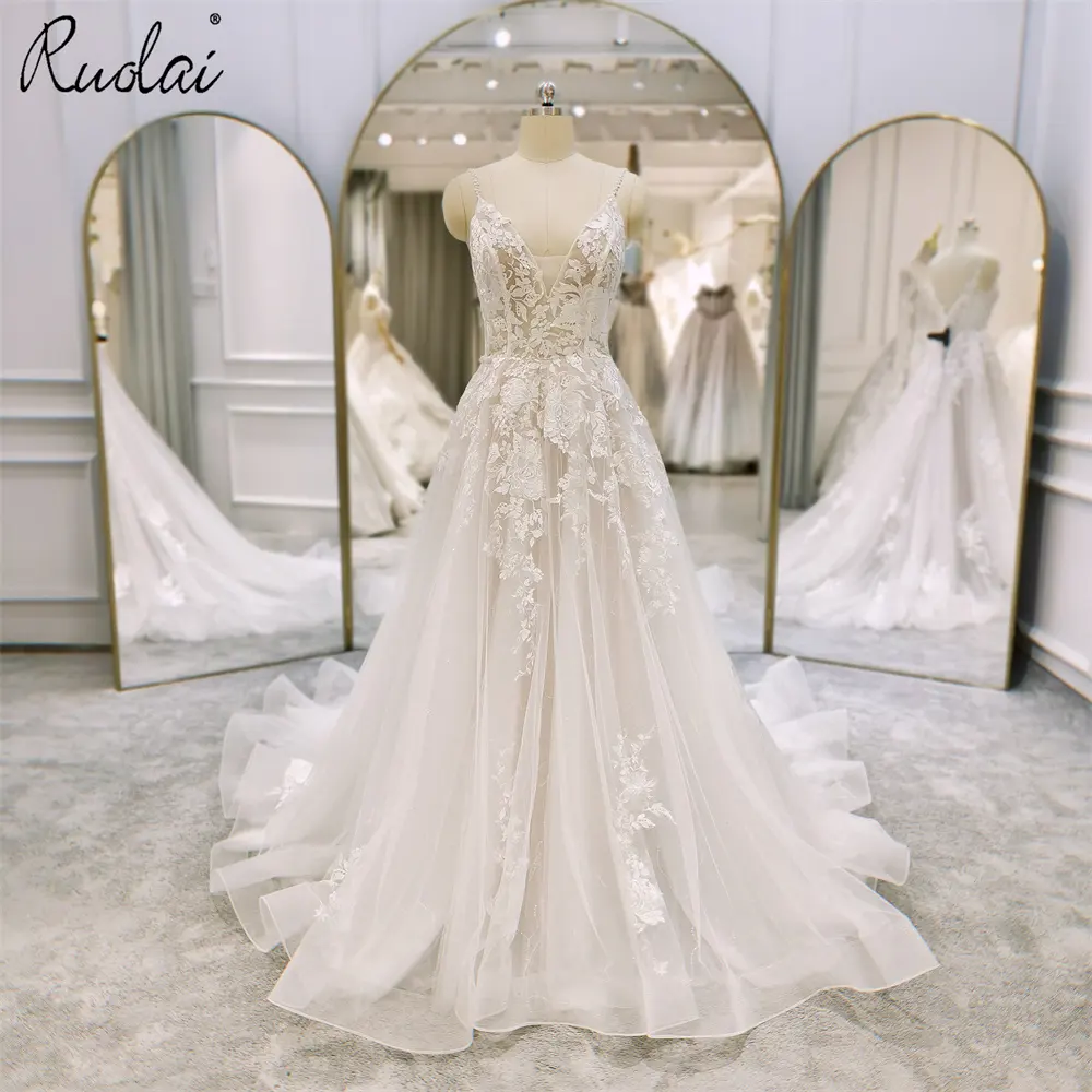 Ruolai QW01080 V-line Sleeveless Sweetheart Bride Gown A-line Spaghetti Strap Lace Chapel Train Wedding Dresses
