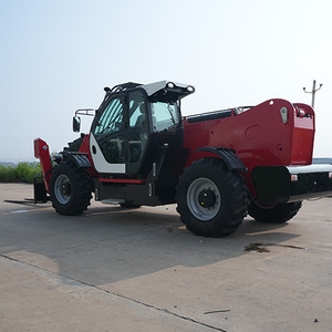 Sollevatore Telescopico Professionale 4.5 Tonnellate, Sollevamento 18m, Portata Massima 13.08m, 4WD con Forche da 1220mm - Product Image 3