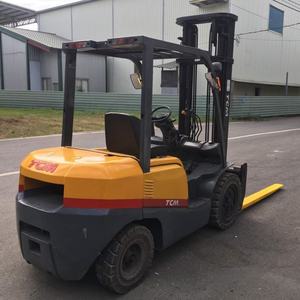 TCM30 3톤 디젤 지게차 3000kg 용량 및 3M 3단 마스트, 커민스 엔진, 전동 사이드 시프터, 창고용 - Product Image 3
