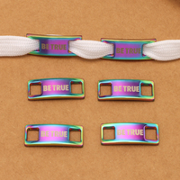 Logo personnalisé étiquette en métal chaussures dentelle breloques pour coureurs arc-en-ciel couleur étiquette Sneaker lacet breloques pour chaussures