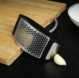 Wholesale AAA115 Wholesale Stainless Steel New <b>Kitchen</b> <b>Gadgets</b> Garlic Press <b>Tools</b> Mincer Chopping Manual Blender - Product Image 4