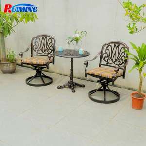 Chaises de style européen pour l'extérieur, le jardin et la terrasse, chaises pivotantes de loisir en fonte d'aluminium et table ronde, ensemble de trois pièces - Product Image 2