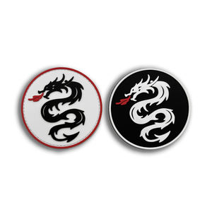 Luminoso respetuoso con el medio ambiente impermeable gran serpiente año hierro-En Zodiaco espíritu dragón PVC suave goma mochila sombrero brazo insignia - Product Image 1