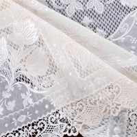 Nappe en plastique à dentelle Boen, très vendue pour les fêtes et les mariages, avec dentelle