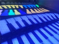 Piste de danse interactive LED extérieure commerciale en forme de piano, lumières de projection musicales changeantes de couleur, verre trempé, indice de protection IP65