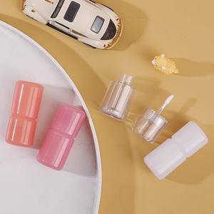 عرض سعر العروض زجاجات ملمع شفاه صغيرة فارغة ملونة بعلامة خاصة مخصصة 3 * أطفال ظريفين مع عصا - Product Image 6