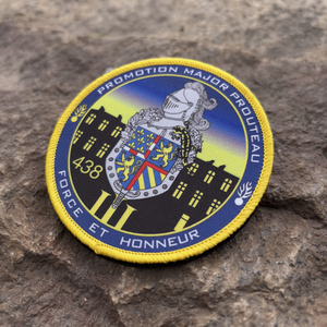 オリジナル織りパッチ マルチカラー スポーツアップリケ ラベル バッジ アイロン接着 ベルクロ ワッペン 衣料品用 - Product Image 2