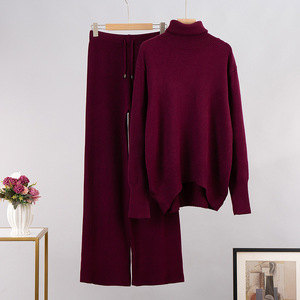 Automne et hiver luxe deux pièces pull <span class=keywords><strong>ensemble</strong></span> couleur unie tricots décontractés femmes tricoté deux pièces <span class=keywords><strong>pantalon</strong></span> <span class=keywords><strong>ensemble</strong></span> pull <span class=keywords><strong>femme</strong></span> - Product Image 1