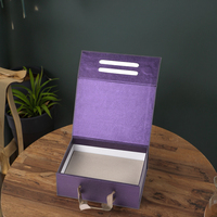Boîte cadeau de valise en papier d'art de luxe fermeture magnétique carton ondulé pour bijoux parfum mat personnalisable pour cosmétiques