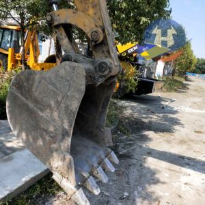 Hoge Kwaliteit Gebruikte Rups 305.5e2 Mini Graafmachine 5.5 Ton Seconde Handkern Tandwielpomp Rups 305 Graafmachine Core Verkoop - Product Image 2