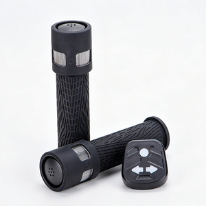 Clignotants de vélo RGB <span class=keywords><strong>sans</strong></span> <span class=keywords><strong>fil</strong></span> avec télécommande USB-C rechargeables pour poignées de guidon, idéaux pour les trajets nocturnes, indicateurs de vélo 22 mm - Product Image 6