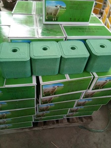 Ganado Suplementos multivitamínico Bloque de sal para vacas y cabras - Product Image 6