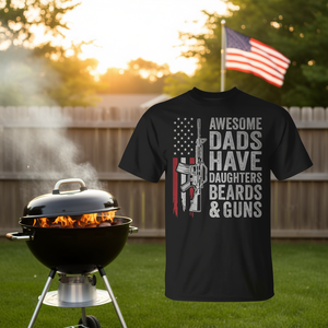 Los padres geniales tienen hijas, barbas y armas, camiseta para el día del padre - Product Image 3