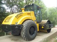 Rouleau compresseur hydraulique à tambour unique de 16 tonnes de qualité professionnelle LT216B pour la construction routière