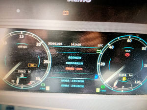 รถเครนไฮดรอลิกเคลื่อนที่ XCMG รุ่น XCA600 มือสอง ขนาด 600 ตัน พร้อมจำหน่าย - Product Image 6