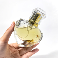 Nouveau Design Conteneur Cosmétique Bouteille de Parfum de Maison de Luxe en Forme de Coeur Bouteille d'Huile d'Olive Bouteille de Parfum en Verre 60ml