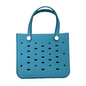 Vente en gros d'usine Moulage avec logo personnalisé Grand sac de plage imperméable pour l'été en forme d'Eva pour femmes - Product Image 1