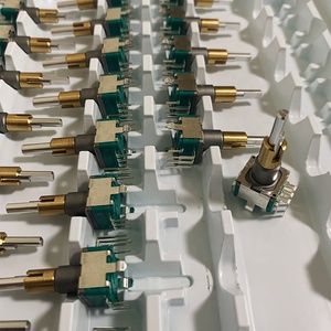 EC11EBB24C03 <span class=keywords><strong>Encoder</strong></span> a doppio albero con interruttore a pulsante 8pin 30 posizione 15 impugnatura a impulsi 25mm - Product Image 5