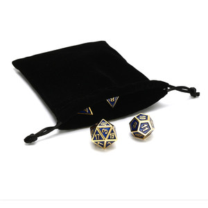 Juego de Dados de Aleación de Zinc de Alta Calidad, 7 Piezas, <span class=keywords><strong>Números</strong></span> <span class=keywords><strong>en</strong></span> <span class=keywords><strong>Cursiva</strong></span> Grabados, Puntos/Marcas, Logotipo, MOQ 1000, D&D Dungeons and Dragons - Product Image 5