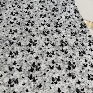 Tissu en crêpe de chiffon plissé irisé, 95% polyester, 5% élasthanne, extensible, respirant, poids moyen, doublure, garnitures, 135 GSM - Product Image 1