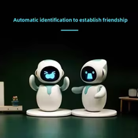 Compagnon interactif vocal émotionnel intelligent de dessin animé IA pour enfants, animal de compagnie numérique de bureau en plastique, en stock