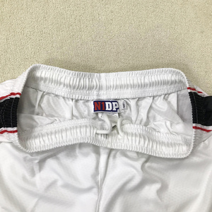 Vêtements de sport personnalisés Short de basket-ball pour hommes Short de basket-ball réversible double face à séchage rapide - Product Image 3