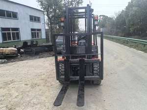 Mini Montacargas Diésel CPCD30 de 3 Toneladas y 3 Metros, Montacargas Eléctrico Chino Heli, Montacargas Económicos - Product Image 5