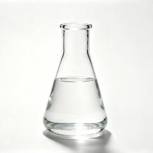 Eau distillée en gros d'usine CAS 7732-18-5, liquide transparent, eau déionisée utilisée comme solvant pour la fabrication de parfums - Product Image 1