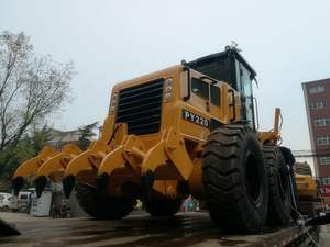 กระปุกเกียร์ปั๊มใบมีดด้านหน้าเป็นอุปกรณ์เสริมกระบอกไฮดรอลิกเครื่องยนต์ Cummins 180HP PY180C Lutong - Product Image 4