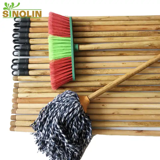 la macchina fa il bastone di legno verniciato di colore del bastone della  scopa di legno verniciato di colore per 2-in-1 pavimento mop pulitura 360