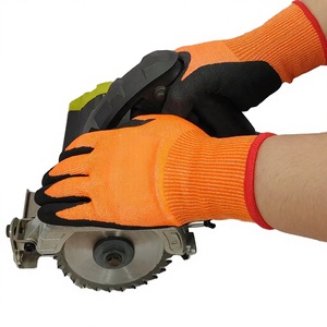 قفازات صناعية مطلية بالنتريل مقاومة للماء ومقاومة للقطع للرجال في مجال البناء والصناعة - Product Image 4