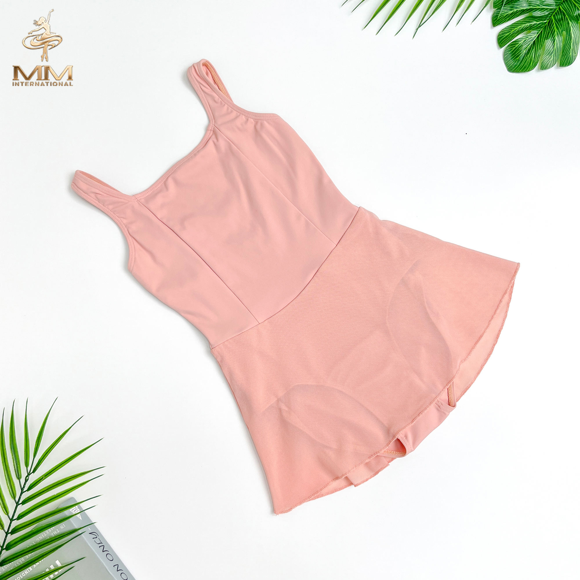 สีชมพูเข้ม