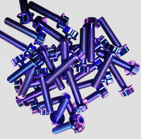 Vis sur mesure YPH Professional Factory Fastener, non standard, en acier inoxydable, titane, aluminium, laiton, avec finition oxyde noir.