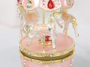 Boîte à musique carrousel en étain émaillé faite à la main SHINNYGIFTS, souvenir <span class=keywords><strong>de</strong></span> la Saint-Valentin, métal durable avec <span class=keywords><strong>Le</strong></span> <span class=keywords><strong>Lac</strong></span> des cygnes pour fille - Product Image 4