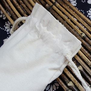 Sac à cordon en coton recyclable avec logo personnalisé, choix de taille et de couleur, pochette en toile de mousseline pour le shopping - Product Image 4