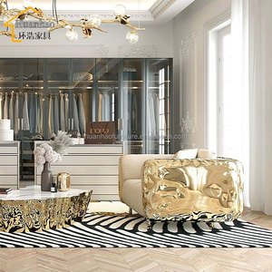 Divano <span class=keywords><strong>in</strong></span> <span class=keywords><strong>Pelle</strong></span> Artigianale Italiana di Lusso con Finiture <span class=keywords><strong>in</strong></span> Ottone Lucido, Arredamento per Soggiorno, <span class=keywords><strong>Divani</strong></span> <span class=keywords><strong>in</strong></span> Vera <span class=keywords><strong>Pelle</strong></span> - Product Image 6