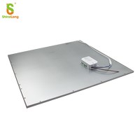 Panneau lumineux LED en aluminium moderne anti-jaunissement 30W/40W, indice de protection IP40, garantie de 5 ans pour les bureaux et les supermarchés