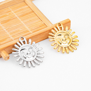 Wedding Party Gifts for Parents: 5 Thoughtful & Affordable Ideas