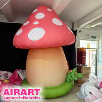 Modèle de champignon rouge gonflable personnalisé, installation artistique sur le thème de la forêt, maison de champignon géante gonflable pour exposition en centre commercial