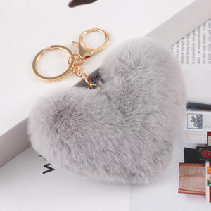 Porte-clés <span class=keywords><strong>pompon</strong></span> en forme de cœur pour femme, accessoire mignon et pelucheux, boule en peluche, nouvelle collection 2020 - Product Image 6