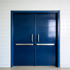 Puerta Exterior Contra Incendios con Clasificación de 1 Hora, Fabricada por Fábrica con 36 Años de Experiencia, ODM/OEM, Alta Dureza, Estándar EN, Seguridad Metálica, Acero Inoxidable Duradero - Product Image 1