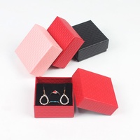 Coffret d'emballage carré noir pour bijoux – Boîte cadeau tendance pour pendentifs, bracelets, colliers, boucles d'oreilles, bagues et accessoires