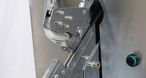 Máquina de envasado automático continuo para salchichas, jamón, bolsas tipo botón, bolsas de red, bolsas de pan y sellado de bolsas para envasado auxiliar de alimentos - Product Image 6