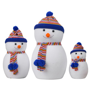 Muñeco de Nieve Navideño, Adorno para Árbol de Navidad, Modelo con Gorro Lei Feng - Product Image 5