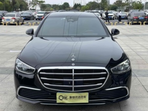 Mercedes-Benz <span class=keywords><strong>Classe</strong></span> <span class=keywords><strong>S</strong></span> 2023 <span class=keywords><strong>S</strong></span> <span class=keywords><strong>400</strong></span> L Version Luxe d'occasion – Berline de luxe pleine grandeur pour l'exportation mondiale aux concessionnaires de voitures d'occasion - Product Image 2