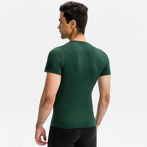 Top de gimnasio personalizado para hombre, chándal de manga corta de 160gsm, alto estiramiento, que absorbe el sudor, 85% poliéster, 15% Spandex, patrón de estampado - Product Image 3