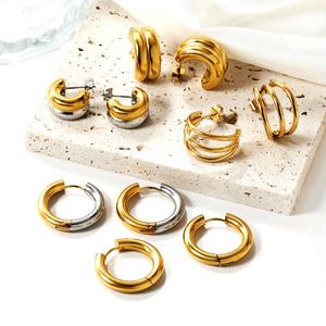 Pendientes de Aro de Acero Inoxidable con Baño de Oro PVD de 18k, Hipoalergénicos, Minimalistas, Resistentes al Deslustre, en Varios Tamaños, para Uso Diario - Product Image 1