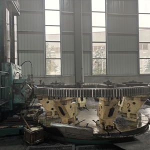 Профессиональные услуги по производству на станках с ЧПУ - Поставщик косозубых редукторов и крупногабаритных зубчатых рейок - Product Image 5