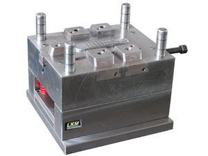 Moules d'injection plastique de haute précision et de haute qualité, moules d'injection à canal froid - Product Image 4